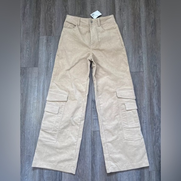 NEW Forever 21 Women's Wide Leg Corduroy Cargo Pants Gorpcore Skater Medium - Picture 1 of 8